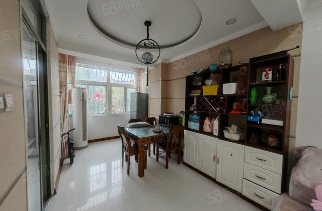 七中，可做四室，电梯洋房，免大税，全明边户,随时看房