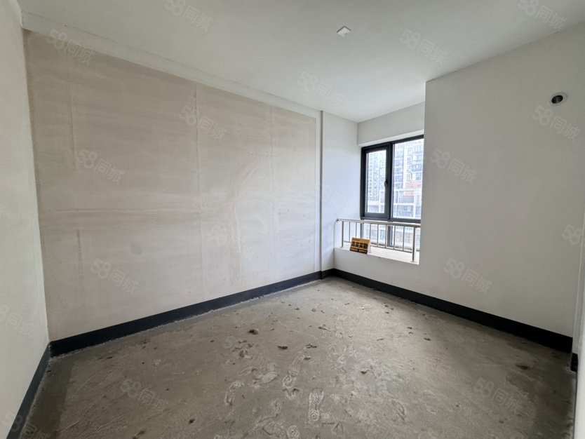 东风阳光城四期3室2厅1卫112㎡南北72.8万