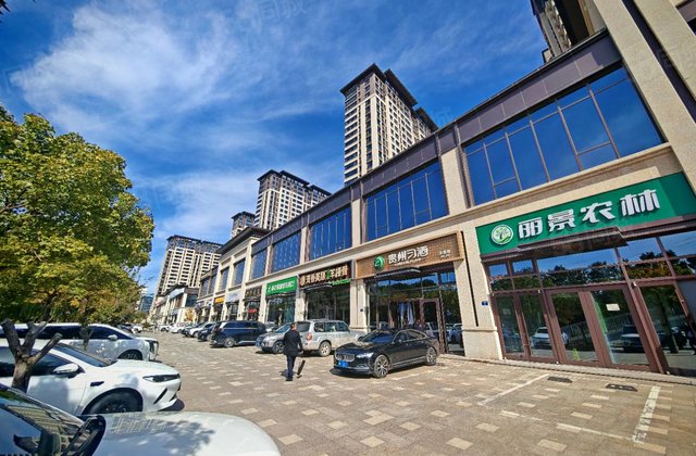 阳光紫郡小区3室2厅147㎡175万二手房图片