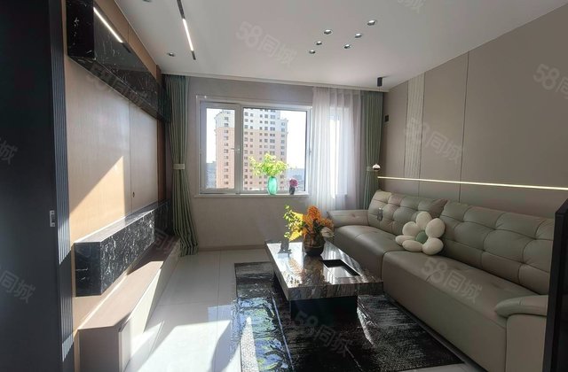 悦泰山里(一二期)3室2厅53.41㎡63万二手房图片