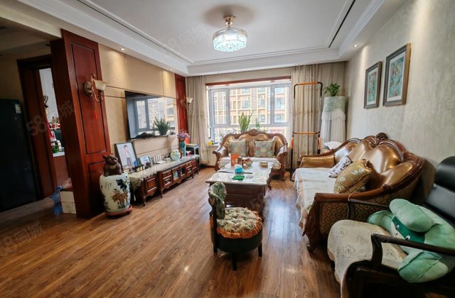 文轩本部外国语精装修免大税3居室温馨而不失品味