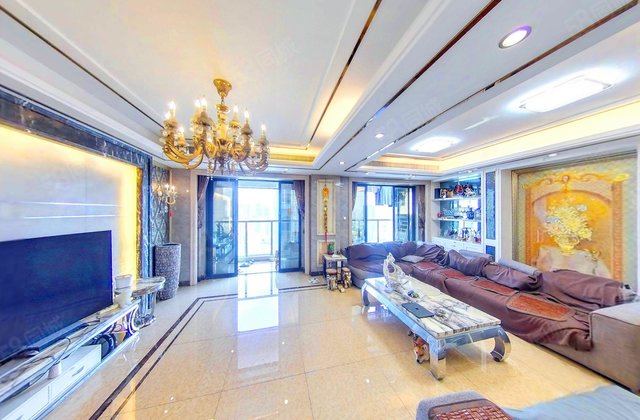 滨江瑞城4室2厅218.01㎡788万二手房图片