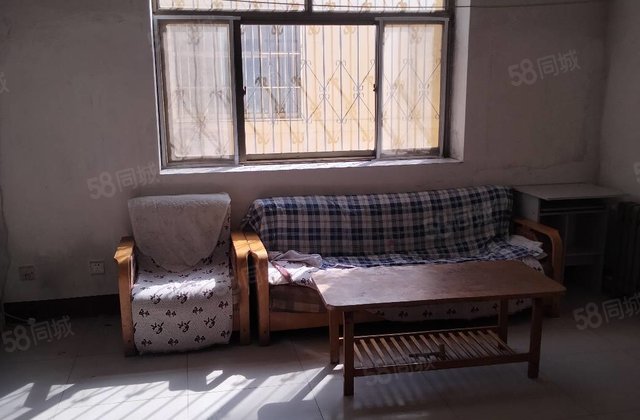 文轩范围，好停车，边户，亮堂通透，标准三室。诚意售，随时过户