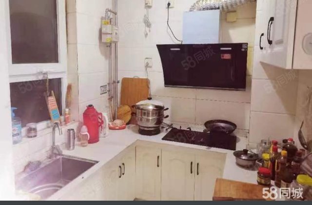 急！急！急！ 商圈成熟 电梯房 南向采光好 近医院 诚信出售