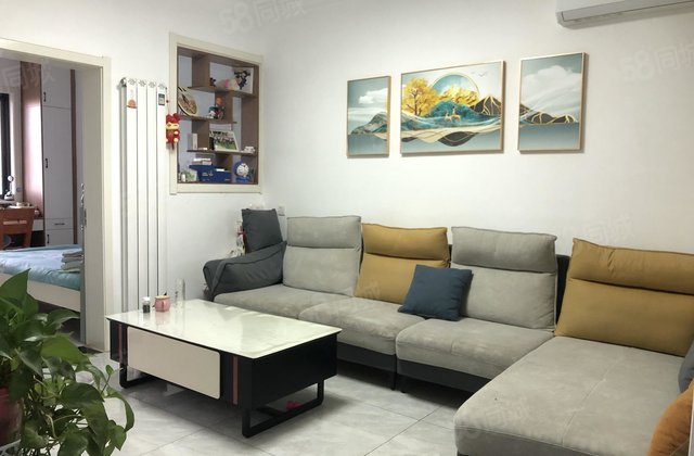 兴华路  200 ，东昌中学，轴承厂家属院，三室，停车方便