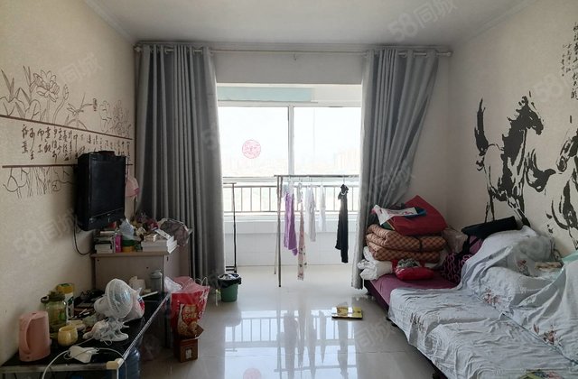 急用钱 市中心 精装一室一厅 全明户型 随时看房