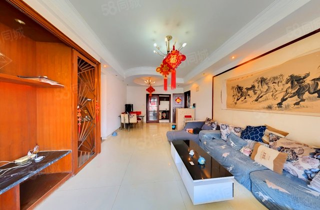 凤南花园5室2厅236.9㎡162.6万二手房图片