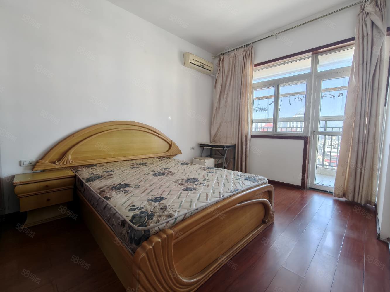 大都会广场2室2厅1卫98㎡南北56.8万