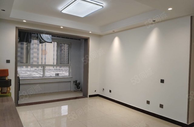 文轩实验对面 精装两室 送储藏室 户型方正 采光好免大税急售