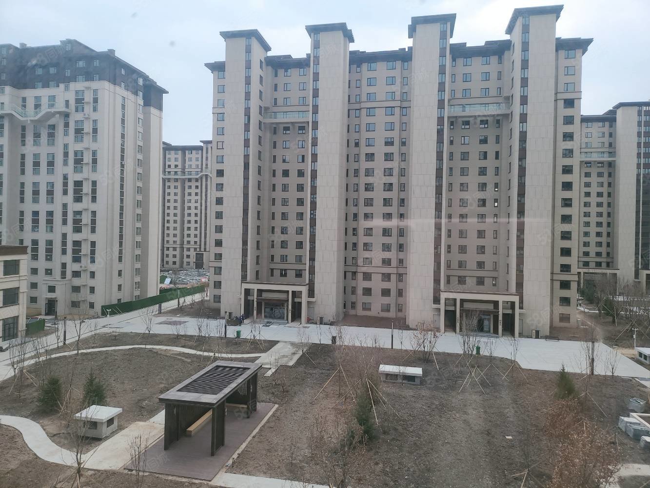 融城樾府2室1厅1卫95㎡南北74万