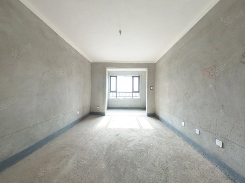 恒达阳光城(长葛)3室2厅2卫143㎡南北99万