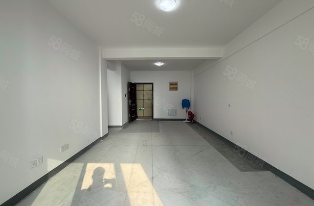 映月湾1室2厅74.25㎡29.8万二手房图片