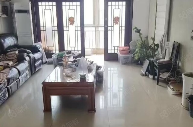 金鼎 大三室 商业配套成熟 双卫生间 满五   出行方便