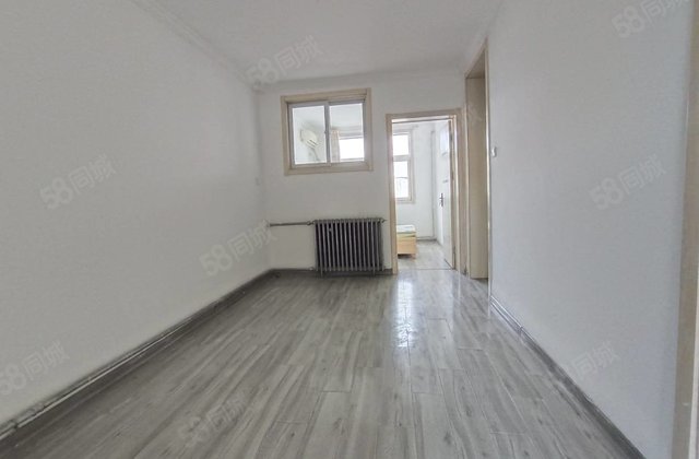 兴华路   东昌笨部 6萬入住 步行  不用接送 三室装修