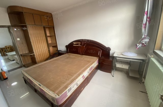 兴华路   东昌中学 3室 中巨房产