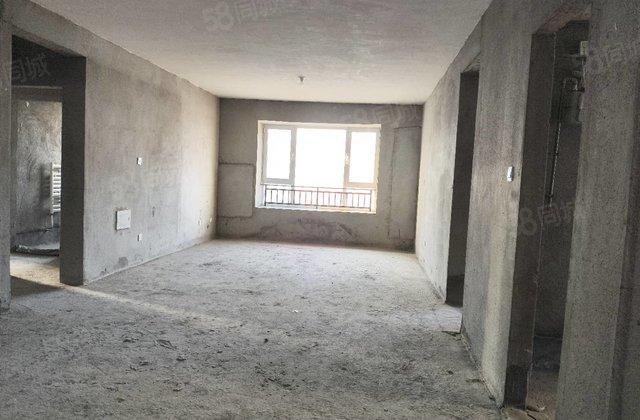 东方福地花园4室2厅150㎡98万二手房图片