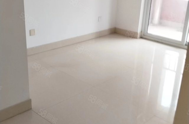 先锋翡翠湾  2室2厅1卫