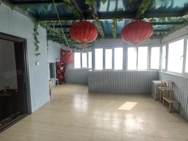 蓝天森林花苑 精装修 正规商品房 交通便捷 超低密度