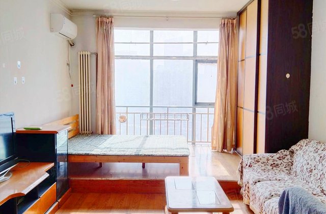 自由港1室1厅46.93㎡37万二手房图片