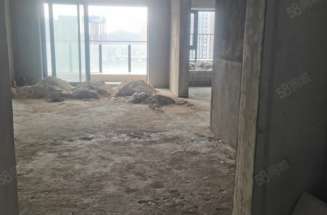 星河明珠湾(四期)4室2厅132㎡110万二手房图片
