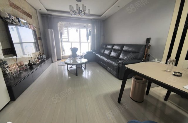 文轩 二实验 新东方龙湾 商品房 东门口 送家具家电凤凰层