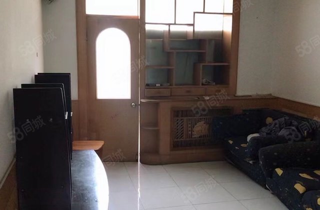 急售！！！南向采光好 低密宜居 房东直卖，
送地下室。