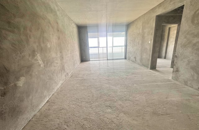 上汇金悦湾4室2厅130㎡66.8万二手房图片