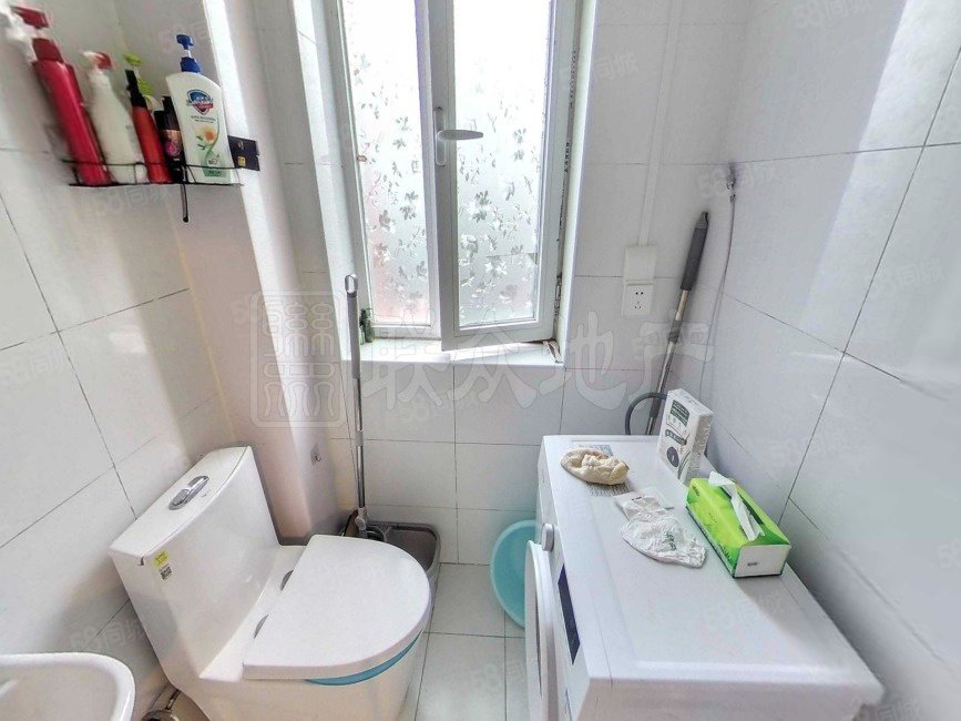 敬賢里2室1廳1衛(wèi)61.58㎡南北165萬