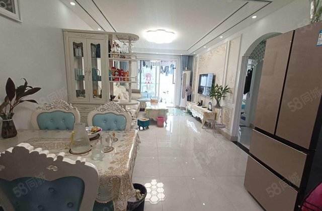 急售 阿尔卡迪亚 好楼层 精装修 送车位 价格可谈