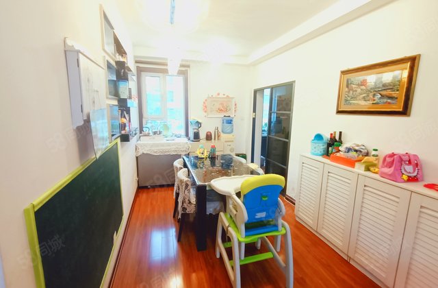 高新怡众名城3室2厅142㎡100万二手房图片