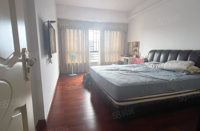 城市假日花园E区3室2厅80㎡80万二手房图片