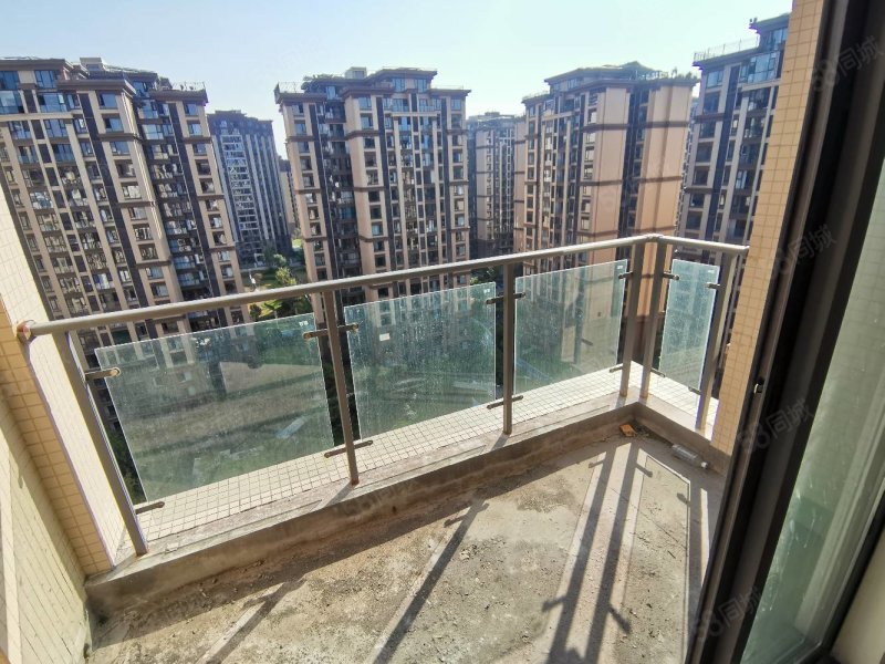 【10图】顶跃4室3卫137万带字母车位带花园,邦泰花熙府-凉山58同城