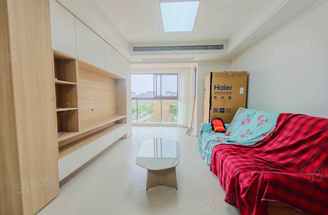 龙湖长滩原麓涵园3室2厅99㎡145万二手房图片