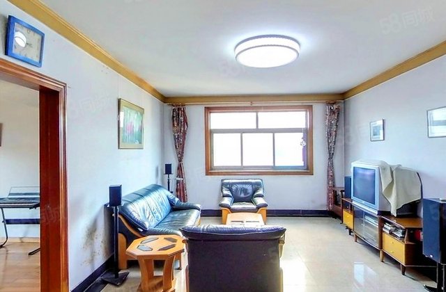 泰安小区3室2厅123.13㎡133万二手房图片