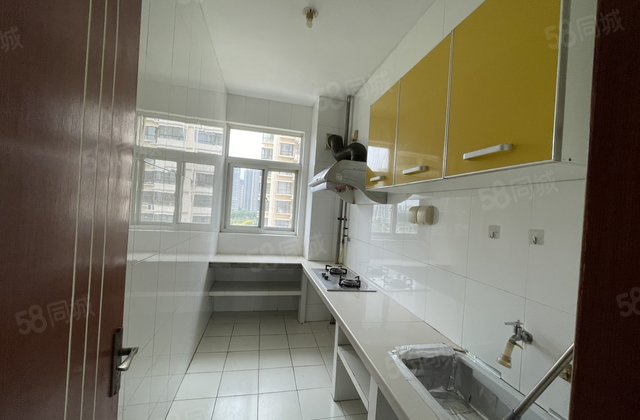 金柱文苑两室.59.9万，免大税送车位储藏室