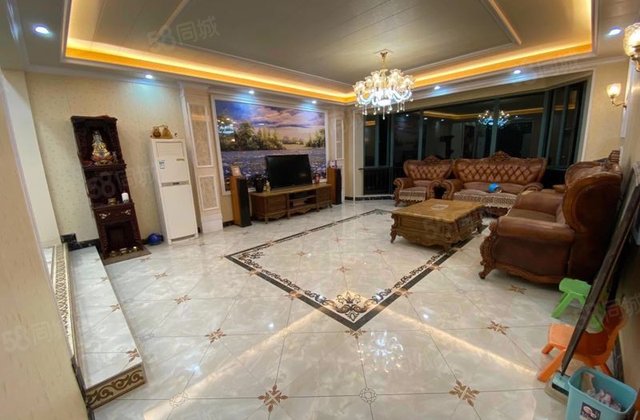 金碧御水山庄6室1厅214.03㎡215万二手房图片