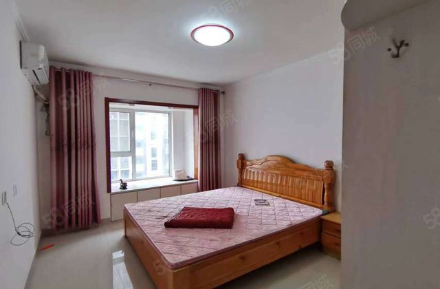 阿尔卡迪亚盛园(五期) 127平三室两厅两卫80多万