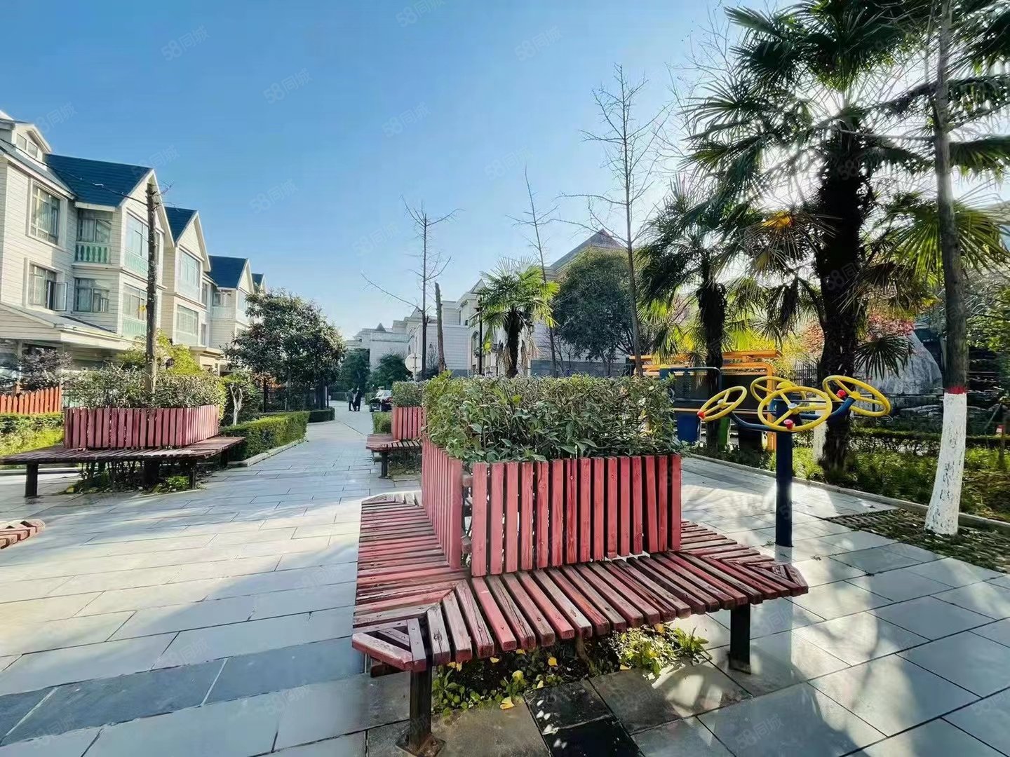 曲江航天御苑5室2厅4卫307㎡南950万