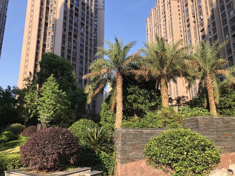 太悦城 4室2厅2卫精装房