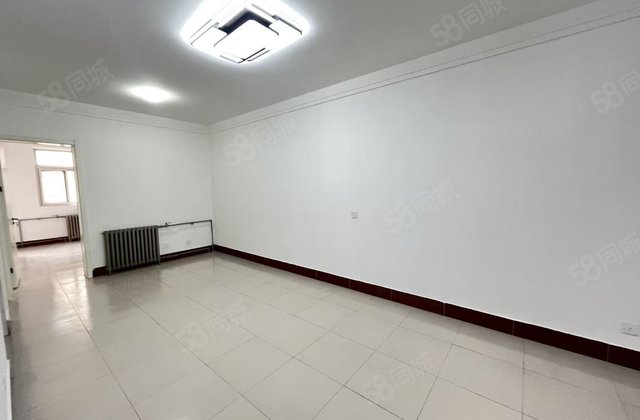 东昌中学 聊城三中附近 昌华小区 二楼！可三室随时看房