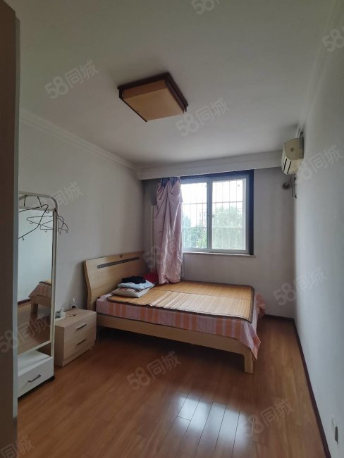 世纪景园4楼 临广场 采光很好 三室两卫 业主包税,世纪景园-濮阳58