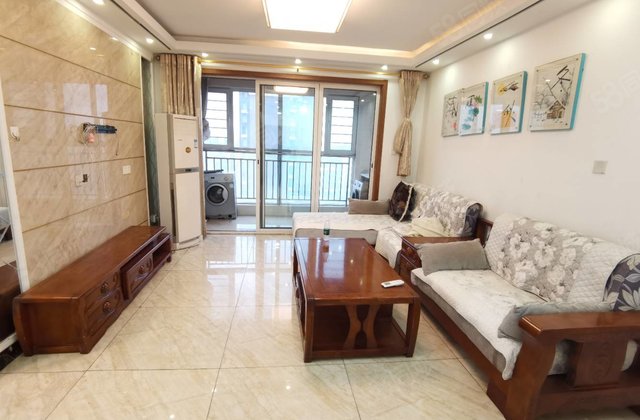 莲湖新城 水岸花语 精装三室带车位东边户