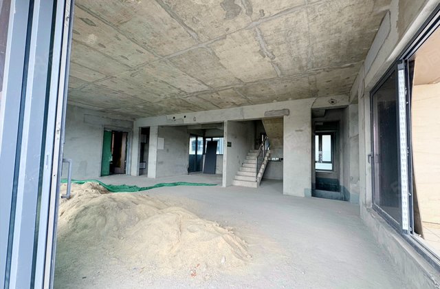 保利湖光悦色6室2厅360㎡1770万二手房图片