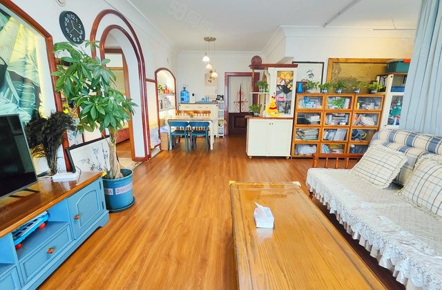 顶峰水岸汇景1C区3室2厅97.51㎡215万二手房图片