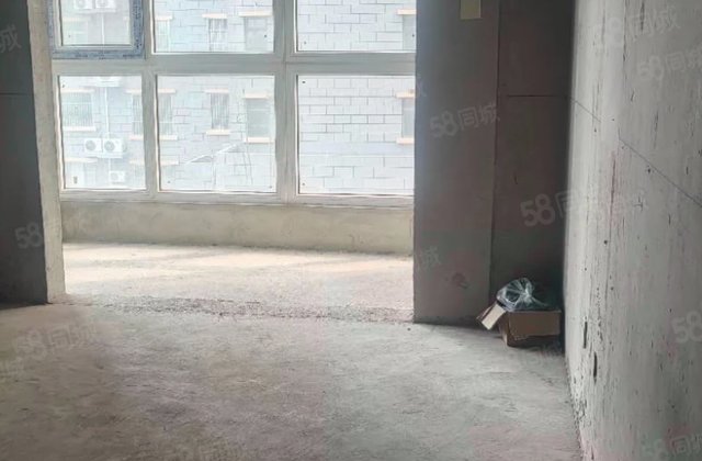 蓝波圣景2室1厅96㎡60万二手房图片