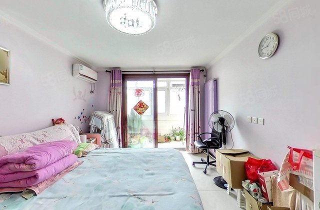 劇場東街社區(qū)2室1廳1衛(wèi)95.64㎡南北220萬