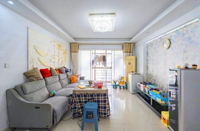 锦绣华天3室2厅125.93㎡115万二手房图片