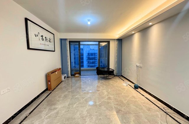 保利中环广场4室2厅140.55㎡168万二手房图片