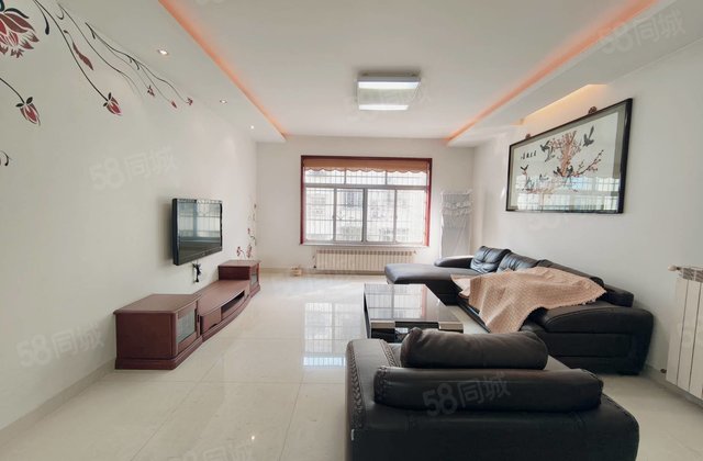 岳阳市农业农村局家属区4室2厅146㎡55万二手房图片