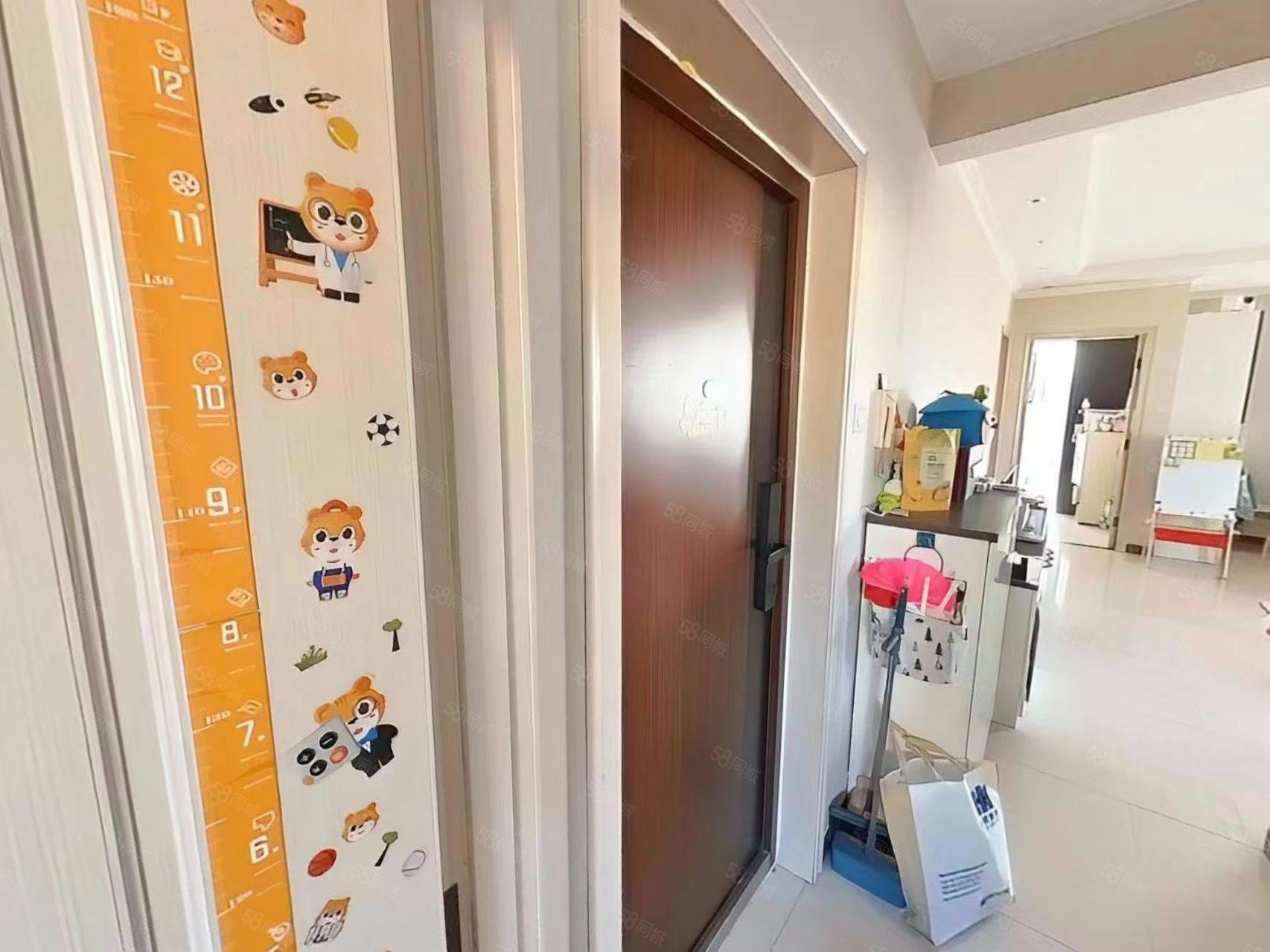 順鑫朗郡2室1廳1衛(wèi)84.79㎡南北140萬(wàn)